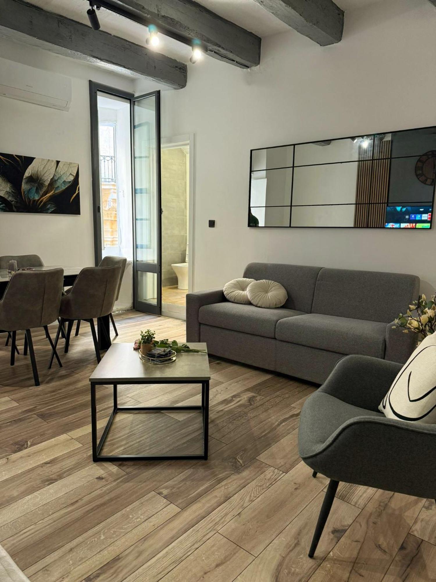 Iconic Appartement La Valette